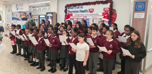 WHJUN choir sing like angels at Tesco