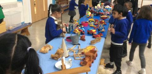 EPS – Year 1 Toy Workshop