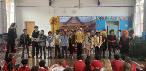 CYPRESS: Year 6 Enjoy an Engaging Macbeth Experience from Shakespeare Rewired!